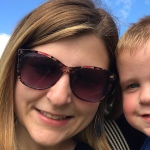 Meet your Posher, Anne